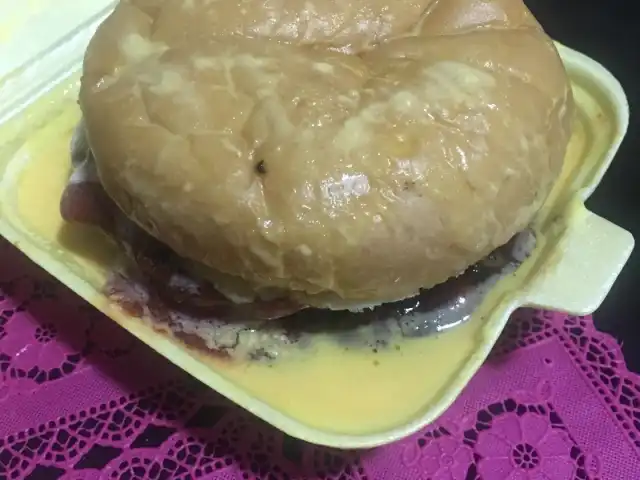 Burger Cheese Banjir Food Photo 1