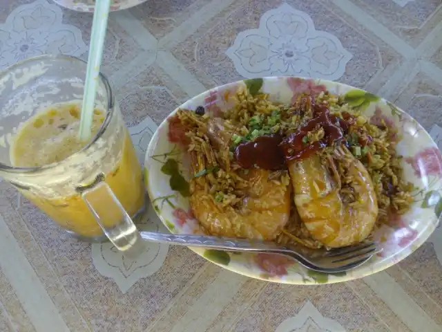 D Ombak Lara Mee Udang Food Photo 16