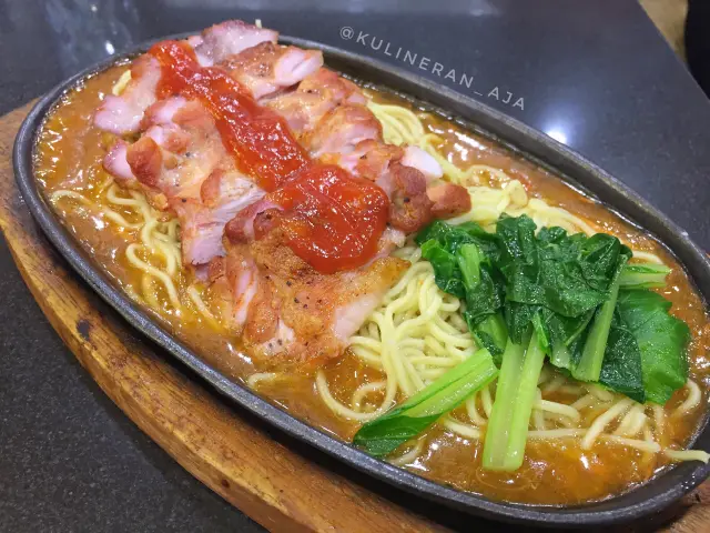 Gambar Makanan YamMie Hotplate 2