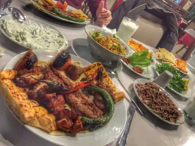 Adana Kebap Bahçesi'nin yemek ve ambiyans fotoğrafları 17