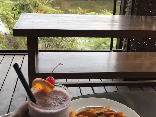 Gambar Makanan Burangrang Restaurant 8