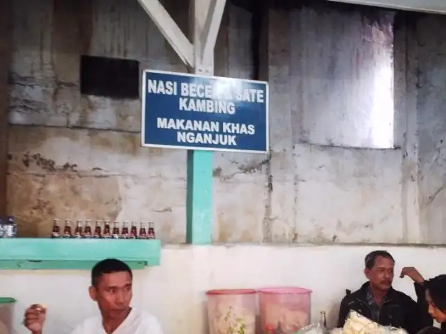 Gambar Makanan Nasi Becek dan Sate Kambing Khas Nganjuk 8