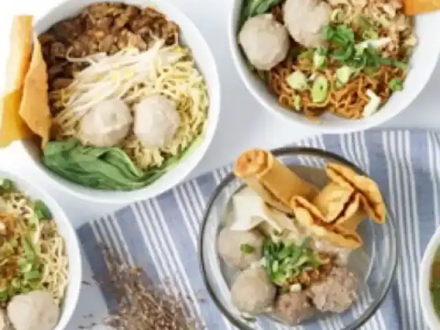 Gambar Makanan Bakmi 8 Kursin 8