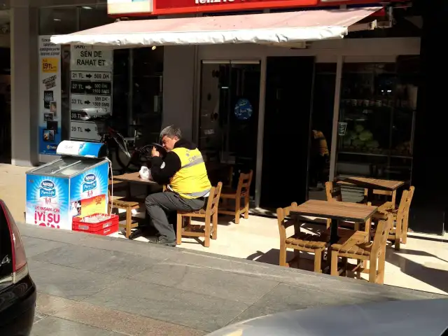 Meşhur Adıyaman Çiğköftecisi'nin yemek ve ambiyans fotoğrafları 4