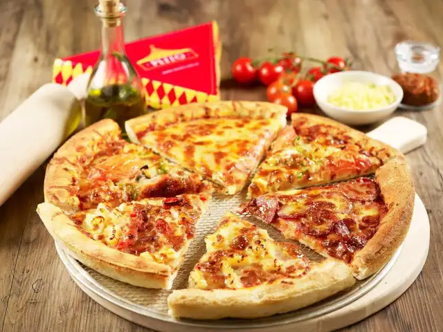 Gambar Makanan Pizza Pezzo 2