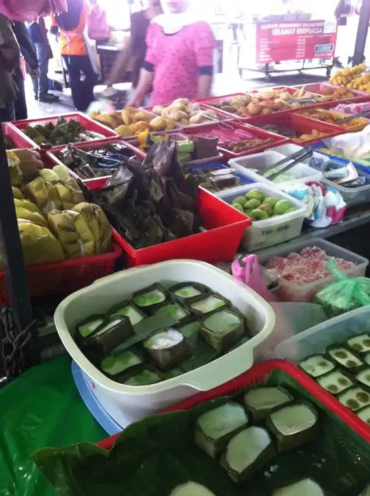 Gerai Kuih-muih