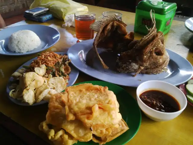 Gambar Makanan Rumah Makan Sedang Sari 8