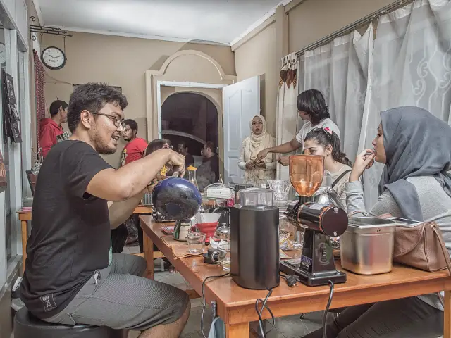 Gambar Makanan Rumah Seduh Kopi Semenjana 2