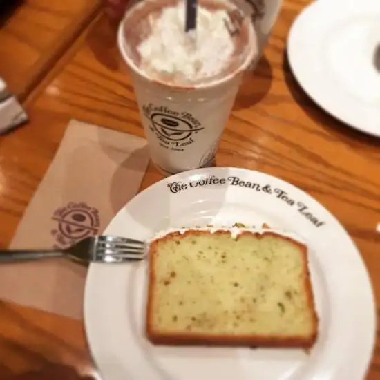 The Coffee Bean & Tea Leaf - Harbor Point