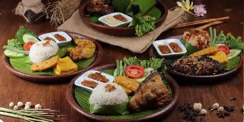 Resto Kebun Teduh, Babakan Madang