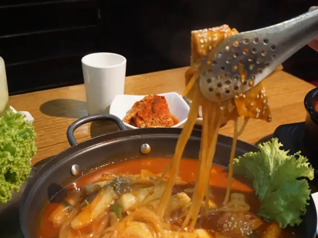 Gambar Makanan ILLUA Korean Restaurant 4