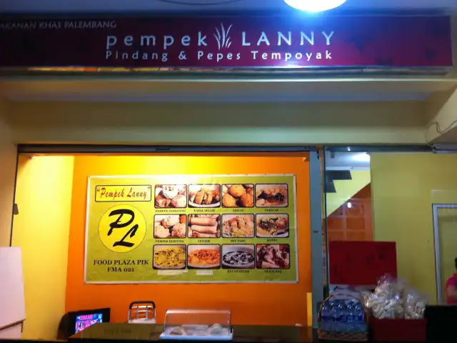 Gambar Makanan Pempek Lanny 4