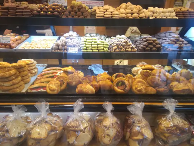 Türüt Ekmek Pasta & Cafe'nin yemek ve ambiyans fotoğrafları 8