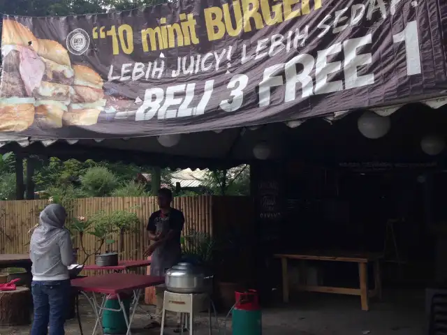 Deen Burger Bakar Food Photo 3