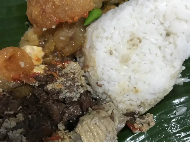 Gambar Makanan Gudeg Pejompongan 6