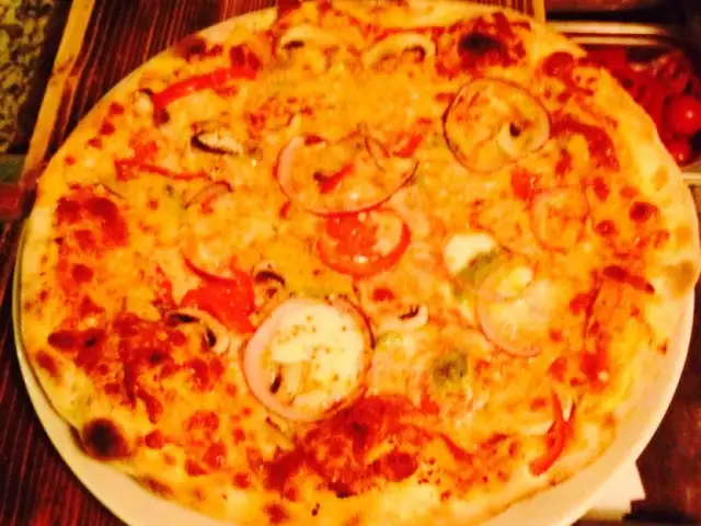 Arka Ristorante Pizzeria'nin yemek ve ambiyans fotoğrafları 5