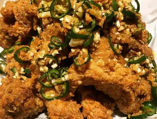 Chicken Phong Kelapa Gading Moi