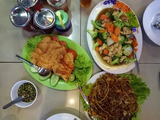 Gambar Makanan Mandala Restaurant 10