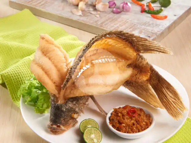 Gambar Makanan Cobek Penyet, Transmart Cempaka Putih 11