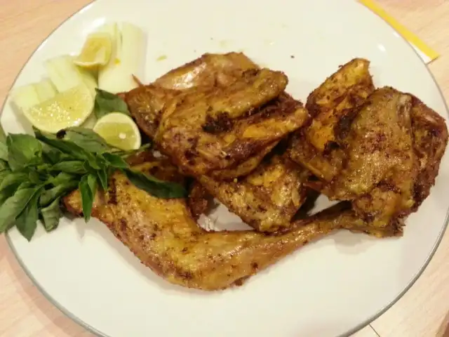Gambar Makanan Ayam Goreng Sriwijaya 6