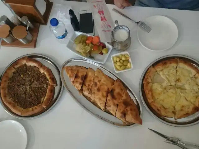 Trabzon Harlı Fırın Ve Pide'nin yemek ve ambiyans fotoğrafları 16
