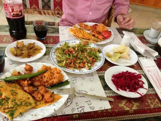 Zeytin Dalı Lezzet Dünyası'nin yemek ve ambiyans fotoğrafları 2