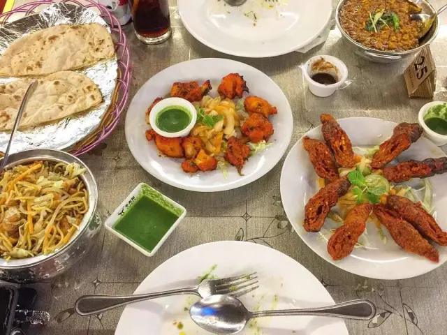 Bollywood Tandoor Food Photo 10