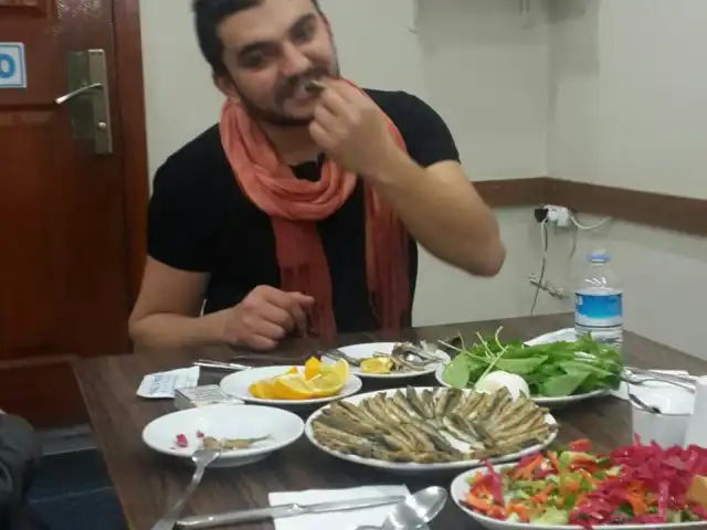 Mevsim Balık Sofrası'nin yemek ve ambiyans fotoğrafları 15