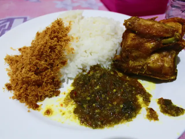 Gambar Makanan Warung Nasi SPG 7