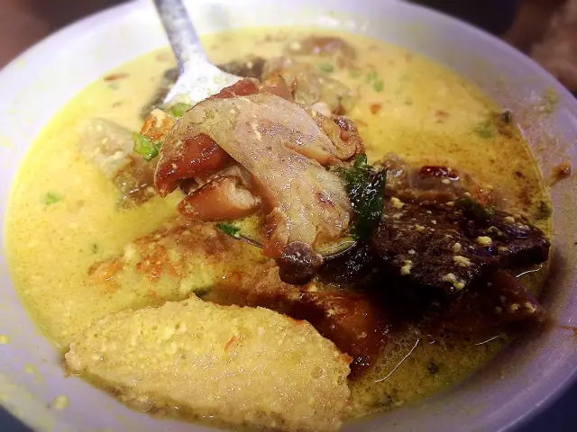 Gambar Makanan Soto Kuning Bogor Pak Yusup 19