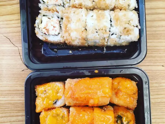 Gambar Makanan Suteki Sushi 1