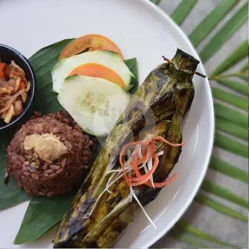 Gambar Makanan BeachGarden Bar And Restaurant , Batu Bolong 14