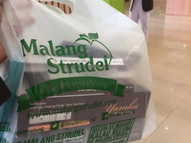 Gambar Makanan Malang Strudel 2