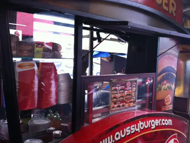 Gambar Makanan Aussy Burger 5