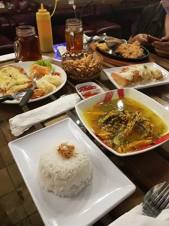 Gambar Makanan Alibi Bar And Food 5