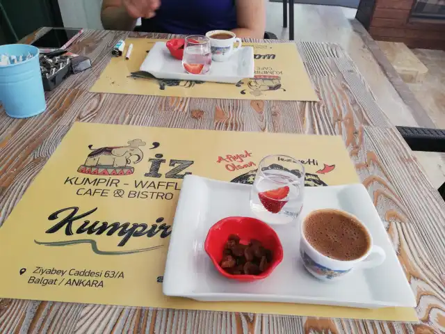 Fil'İz Kumpir - Waffle Cafe&Bistro'nin yemek ve ambiyans fotoğrafları 3