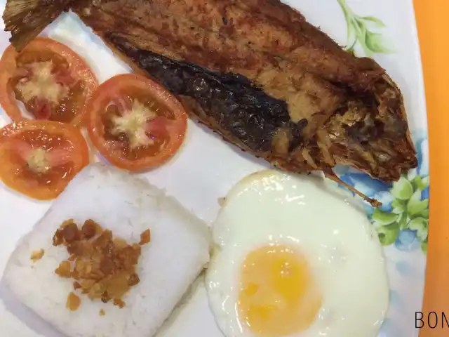 Fariñas Ilocos Empanada Food Photo 20