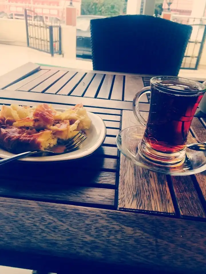 tarihi sarıyer börek