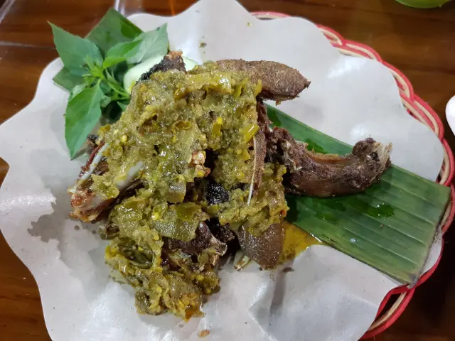 Gambar Makanan Bebek Goreng Harissa 4