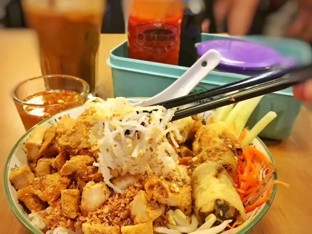 O Banh Mi Food Photo 4