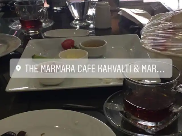 The Marmara Cafe ve Kahvaltı Evi'nin yemek ve ambiyans fotoğrafları 6