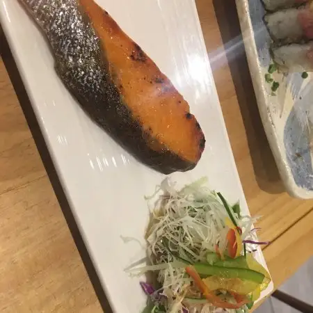Gambar Makanan Nama Sushi 4