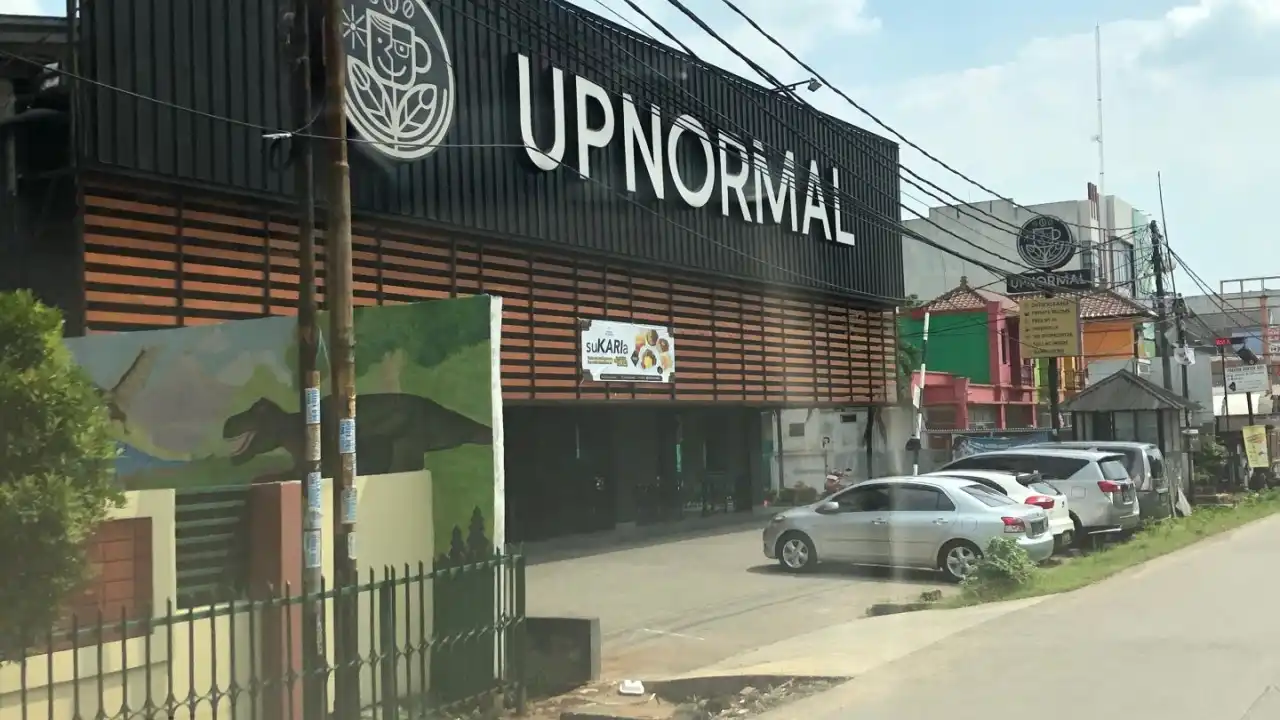 Warunk Upnormal