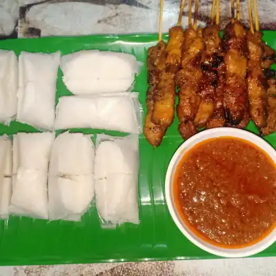 Gerai Sate Noy