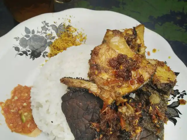 Gambar Makanan Nasi Babat Cak Yasin 7