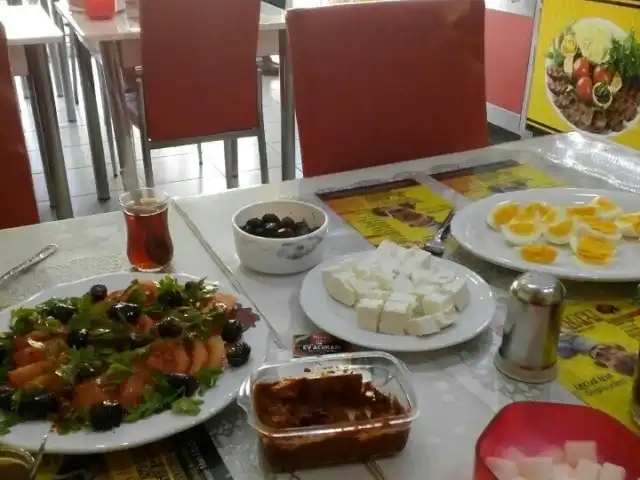Ugur Cafe'nin yemek ve ambiyans fotoğrafları 7