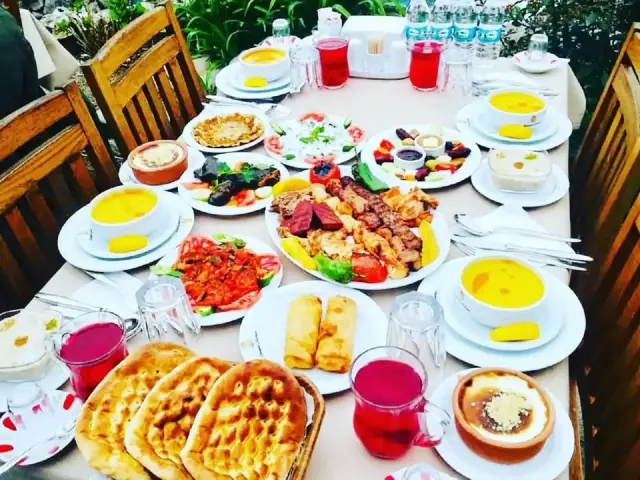 Karagöz Sofrası'nin yemek ve ambiyans fotoğrafları 1