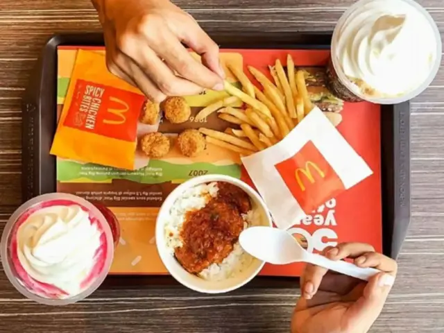 Gambar Makanan McDonald's 7