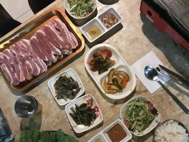 Donga Korean Samgyupsal Food Photo 14