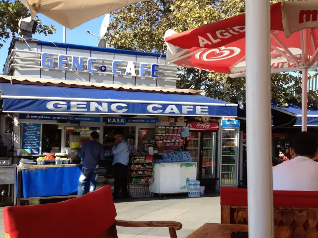 Genç Cafe'nin yemek ve ambiyans fotoğrafları 2